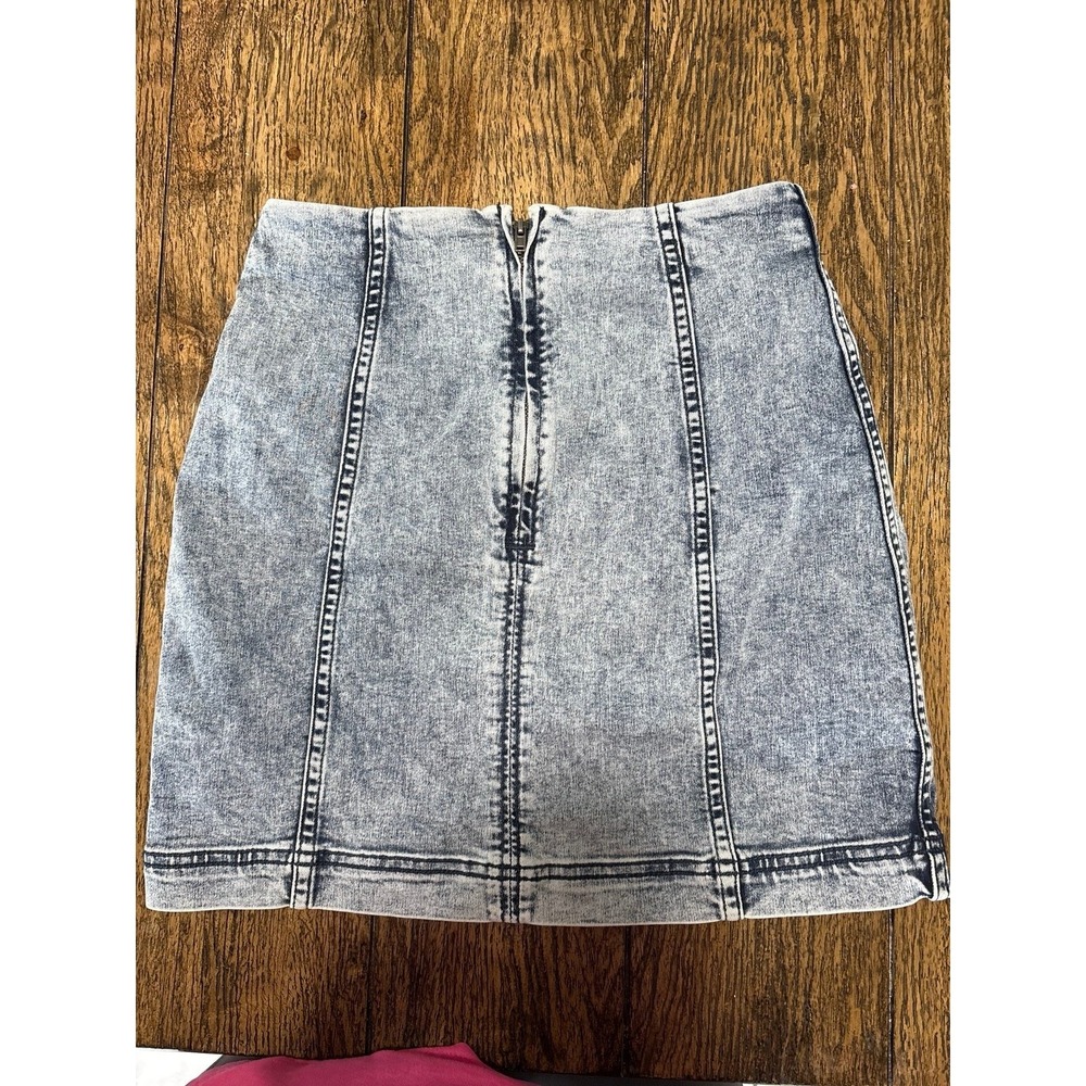 Free people Jean mini skirt - Picture 2 of 3
